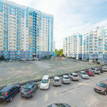 NSK-Kvartirka, Gorskiy Apartment, 67 Novosibirsk Dış mekan fotoğraf